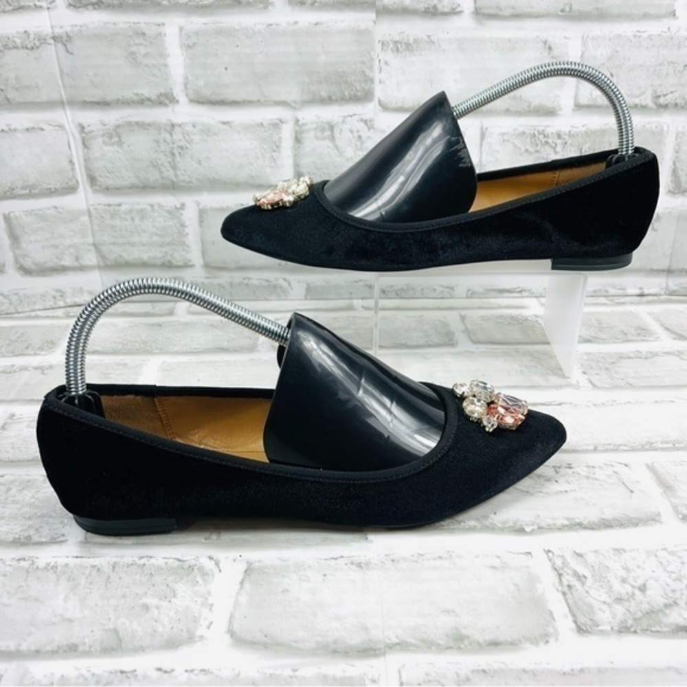 Banana Republic Black Velvet Jeweled Pointed Toe Flats Women’s Size 8 - Picture 2 of 12